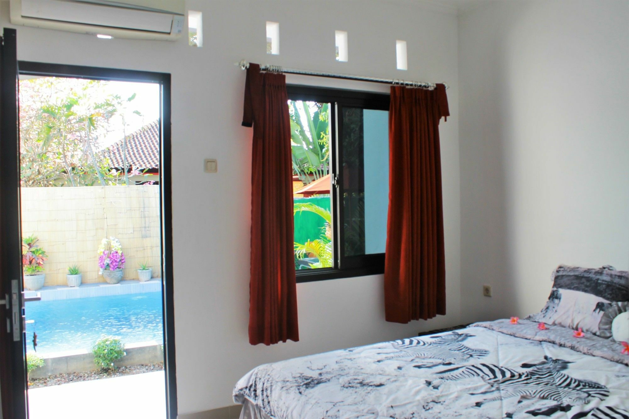 Yuliana Homestay Sanur Exterior foto